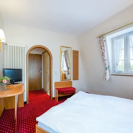 Landgasthof Adler イン 3*